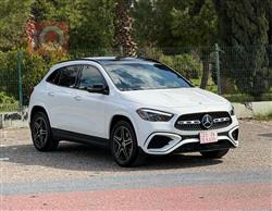 مێرسێدس بێنز GLA